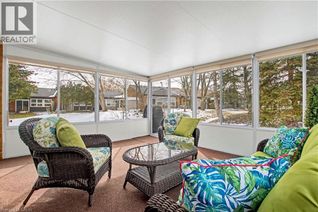 Bungalow for Sale, 11 Whelans Way, Hamilton, ON