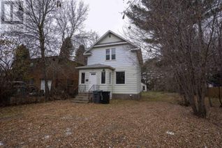 House for Sale, 447 Vickers St N, THUNDER BAY, ON