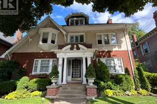Property for Sale, 247 Macnab Street S, Hamilton (Durand), ON Property for Sale, 247 Macnab Street S, Hamilton (Durand), ON