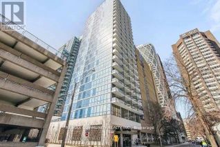 Condo Apartment for Sale, 210 Simcoe Street #1610, Toronto (Kensington-Chinatown), ON