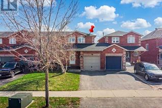 Townhouse for Sale, 70 Weymouth Road, Barrie (Georgian Drive), ON
