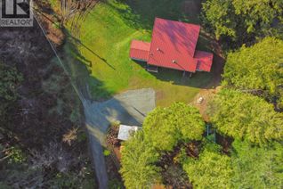 Detached House for Sale, 7103 Sechelt Inlet Road, Sechelt, BC