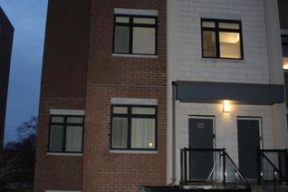 Townhouse for Sale, 1070 Douglas Mccurdy Common #124, Mississauga (Lakeview), ON