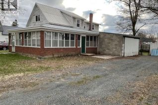 Detached House for Sale, 162 Union Street, Woodstock, NB