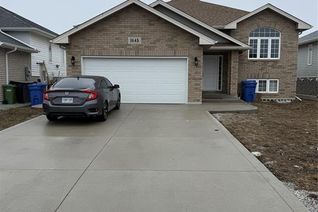 Detached House for Rent, 1145 Aspen Ridge Crescent #UPPER, Lakeshore, ON