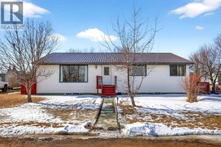 Bungalow for Sale, 119 3 Avenue W, Hussar, AB