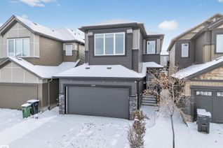 Detached House for Sale, 2084 Graydon Hill Cr Sw Cr Sw, Edmonton, AB
