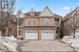 Semi-Detached House for Sale, 62 Colonial Crescent, Richmond Hill (Oak Ridges Lake Wilcox), ON