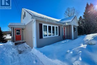 House for Sale, 2 Tizzard Street, Lewisporte, NL