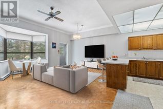 Property for Sale, 166 Olive Street #105, East Gwillimbury (Holland Landing), ON