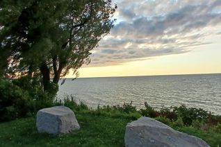 Bungalow for Rent, 62 Christie Street #1, St. Catharines (Port Dalhousie), ON Bungalow for Rent, 62 Christie Street #1, St. Catharines (Port Dalhousie), ON