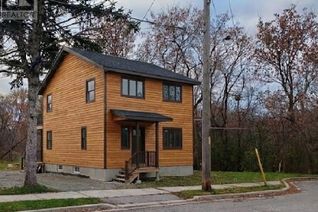 Detached House for Sale, 85 Hall Street, Oshawa (Central), ON