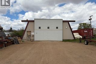 Property, 103 - 105 1st Avenue W, Climax, SK
