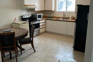 Bungalow for Rent, 197 Pleasant Boulevard, Georgina (Keswick South), ON Bungalow for Rent, 197 Pleasant Boulevard, Georgina (Keswick South), ON