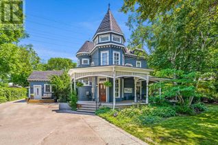 Property for Sale, 957 Beach Boulevard, Hamilton (Hamilton Beach), ON
