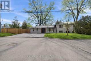 Sidesplit for Sale, 3 Reuben Street, Aurora (Aurora Village), ON