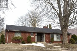 Bungalow for Sale, 71 North Augusta Road, Brockville, ON