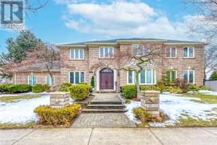 Detached House for Rent, 4220 Millcroft Park Drive, Burlington (Rose), ON