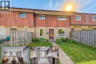 Condo Townhouse for Sale, 249 Cedarbrae Avenue #18, Waterloo, ON