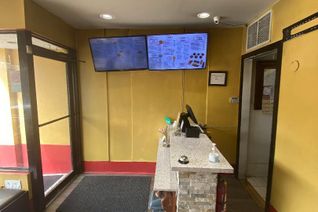 Restaurant/Pub Business for Sale, 1753 Avenue Road E, Toronto (Bedford Park-Nortown), ON