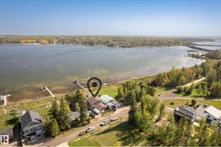 Detached House for Sale, 104 Bayview Dr, Rural Parkland County, AB