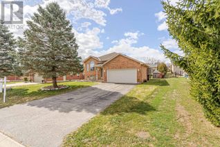 Sidesplit for Sale, 14 Amber Drive, Thames Centre (Dorchester), ON