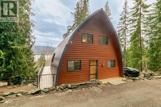 Cabin for Sale, 7547 Golden Spur Trail, Anglemont, BC
