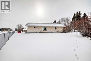 Bungalow for Sale, 5001 62 Avenue, Ponoka, AB Bungalow for Sale, 5001 62 Avenue, Ponoka, AB