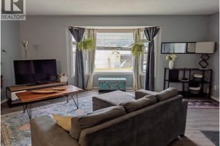 Property for Sale, 710 Ivy Street, Castlegar, BC Property for Sale, 710 Ivy Street, Castlegar, BC
