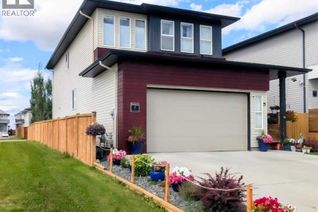 House for Sale, 7 Greywolf Road N, Lethbridge, AB
