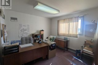 Property for Lease, 284 Dunlop Street W #Upper - B, Barrie (0 North), ON Property for Lease, 284 Dunlop Street W #Upper - B, Barrie (0 North), ON