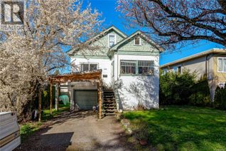 Cottage for Sale, 176 Regina Ave, Saanich, BC
