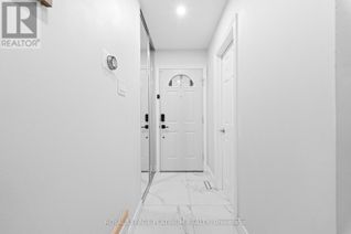 Townhouse for Sale, 18 Cotton Downway #9, Toronto (Pleasant View), ON