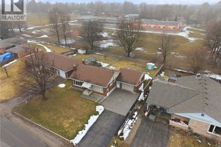 Bungalow for Sale, 168 Montclair Crescent, Waterford, ON