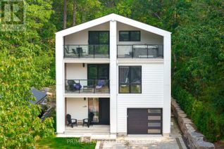 Detached House for Sale, 35 Walker Street, Lambton Shores (Grand Bend), ON