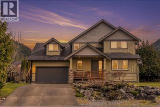 Property for Sale, 1003 Ash Place, Squamish, BC