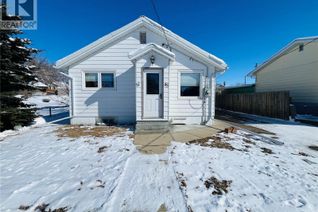 Bungalow for Sale, 45 6th Avenue Ne, Swift Current, SK