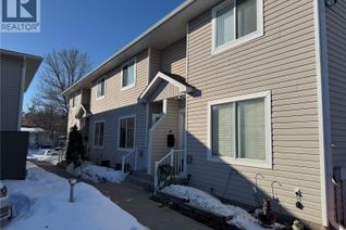 Townhouse for Sale, 2 802 K Avenue N, Saskatoon, SK
