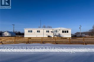 Bungalow for Sale, 201 - 203 4th Avenue, Climax, SK