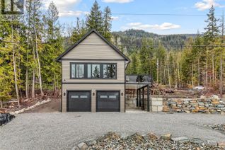 House for Sale, 7455 Stampede Trail, Anglemont, BC