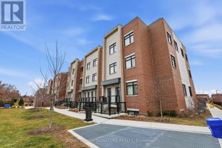 Townhouse for Sale, 1062 Douglas Mccurdy Common #227, Mississauga (Lakeview), ON