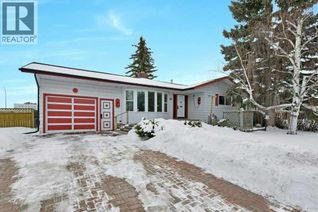 Bungalow for Sale, 37 Wilson Crescent, Red Deer, AB