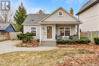 House for Sale, 32 Anderson Street, Oakville (CO Central), ON