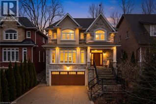 Detached House for Sale, 67 Alma Street, Dundas, ON