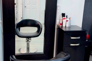 Commercial/Retail Property for Lease, 17335 Yonge Street #5-Chair #2, Newmarket (Central Newmarket), ON