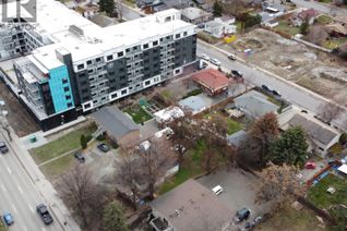Duplex for Sale, 787-789 Harvey Avenue, Kelowna, BC