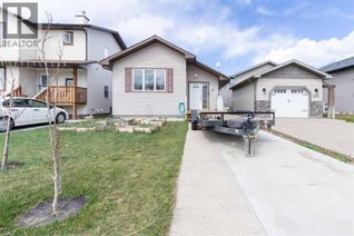Detached House for Sale, 311 Barons Street, Nobleford, AB