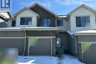Townhouse for Sale, 370 Heritage Boulevard, Cochrane, AB