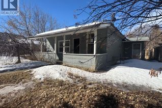 Detached House for Sale, 5025 48 Street, Sedgewick, AB