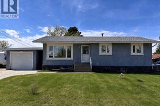 Bungalow for Sale, 525 4 Avenue, Fox Creek, AB Bungalow for Sale, 525 4 Avenue, Fox Creek, AB